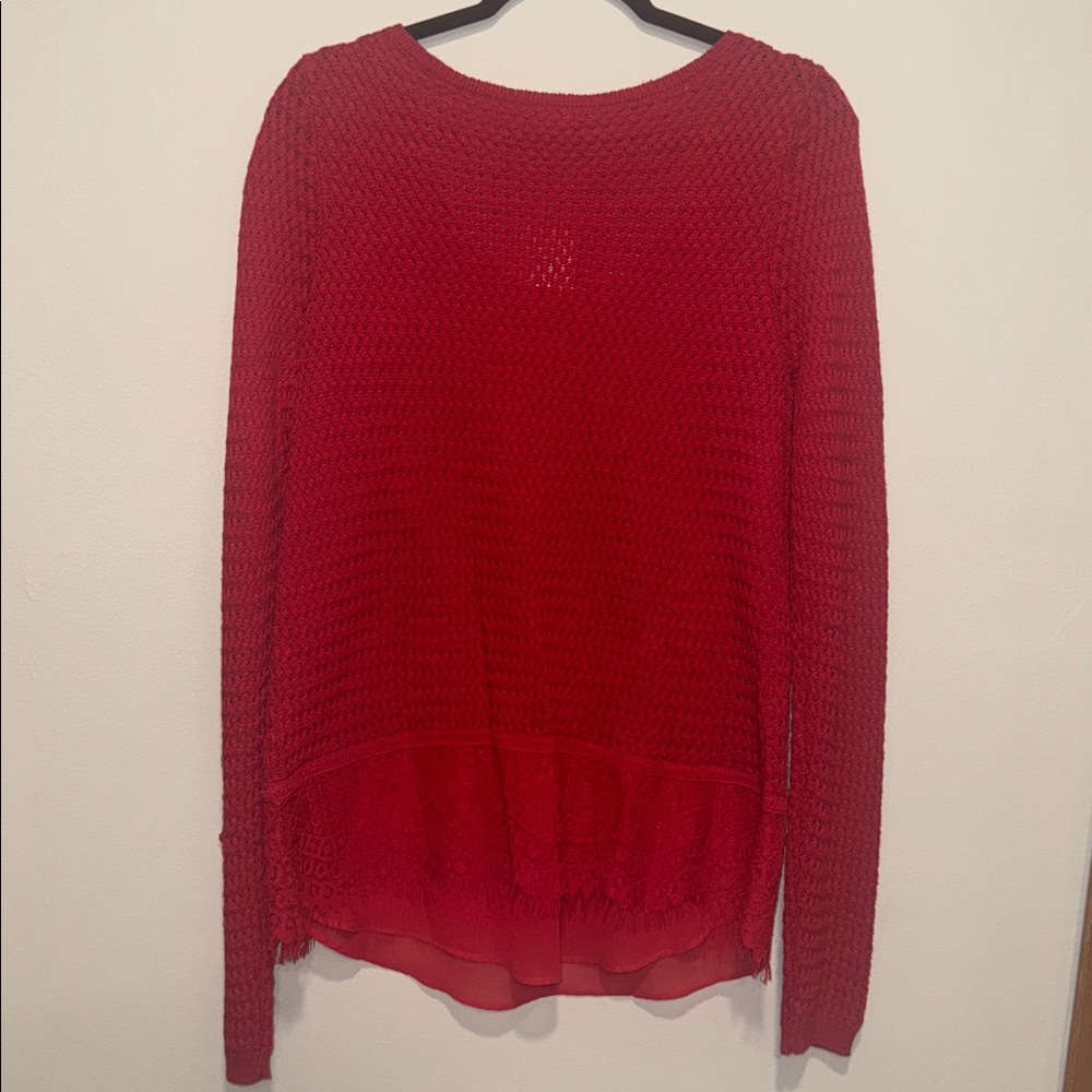 Lucky Brand NWT Size L Lightweight Red Knit Sweater With Lacy Accent Bottom. - Picture 5 of 6